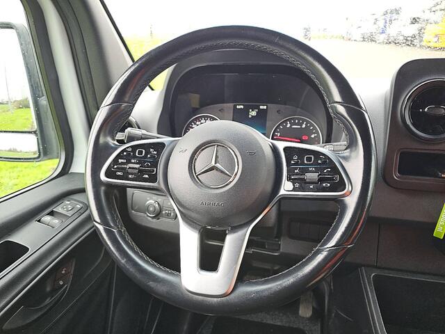 Mercedes-Benz SPRINTER 316 2.2 CDI EURO VI-D Bakwagen, Laadklep, Automaat, Adaptieve Cruise, Camera, Airco, Mbux, Euro6, 164 PK!