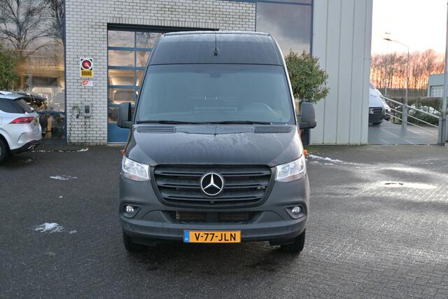 Mercedes-Benz SPRINTER 317 CDI L2H2 MBUX met 360 Graden camera, Geveerde stoel