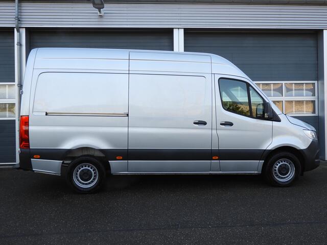 Mercedes-Benz SPRINTER 317 1.9 CDI L2H2 AUT | CAMERA | MBUX | 3.5t TREKHAAK