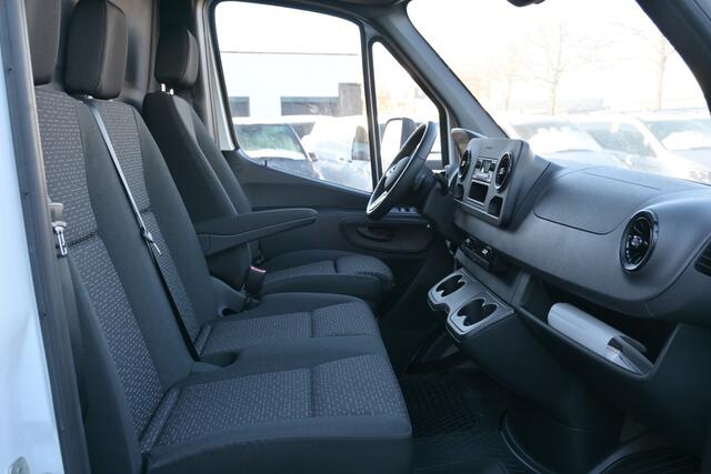 Mercedes-Benz SPRINTER 319 CDI L3 RWD Chassis cabine Geveerde stoel, Cruise controle