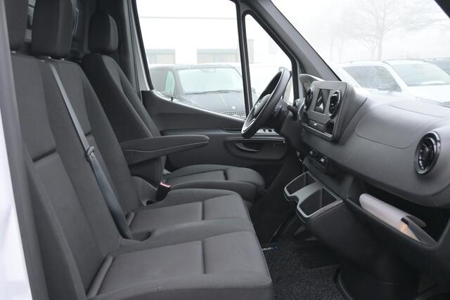 Mercedes-Benz SPRINTER 317 CDI L2H2 RWD MBUX met camera, Stoelverwarming