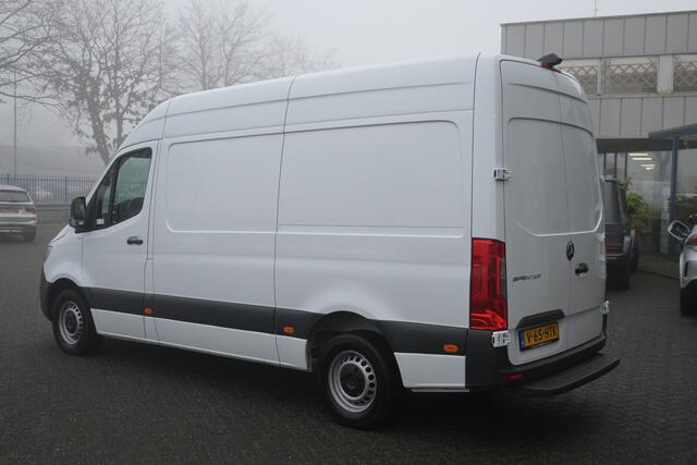 Mercedes-Benz SPRINTER 317 CDI L2H2 RWD MBUX met camera, Stoelverwarming