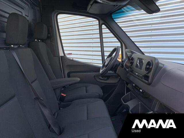 Mercedes-Benz SPRINTER 317CDI 170PK Automaat L3H2 RWD Carplay Camera Stoelverwarming Leren stuur