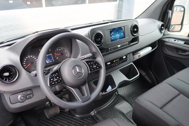 Mercedes-Benz SPRINTER 519 CDI L2H2 4X4 AUT/ 2X DEUR/ 3,5T/ MBUX/ CAMERA/ ETC.