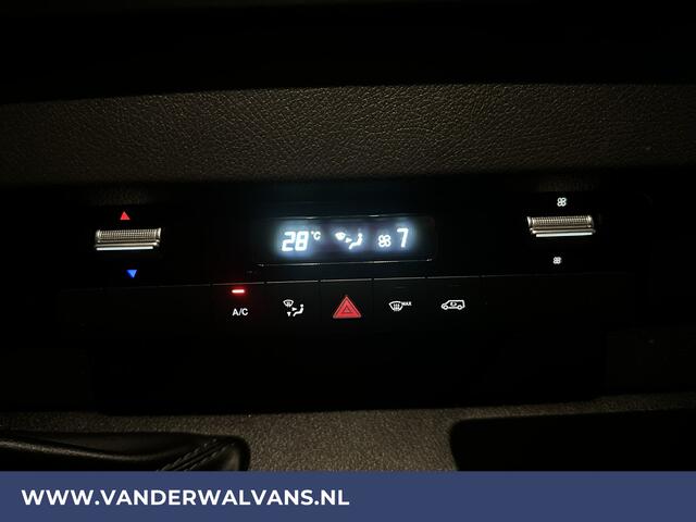 Mercedes-Benz SPRINTER 315 CDI 150pk **BPM VRIJ voor de Ondernemer** L2H2 Euro6 Airco | Navigatie | Camera | Apple Carplay Android Auto, cruisecontrol, Chauffeursstoel, Parkeersensoren, Stoelverwarming, Bijrijdersbank
