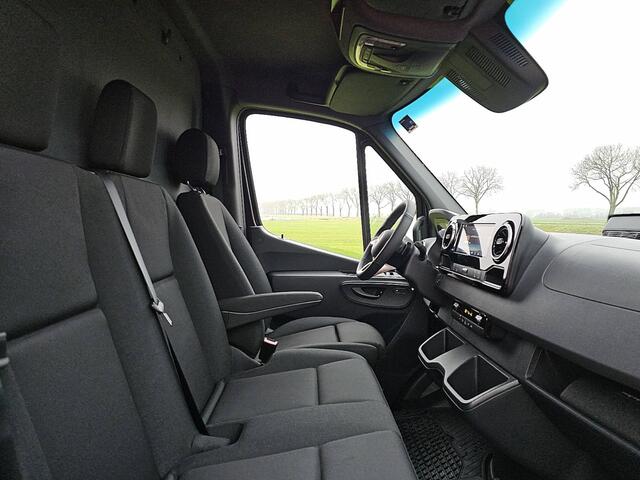 Mercedes-Benz SPRINTER 315 1.9 CDI L3H2 RWD LED FACELIFT-PRO Automaat 150PK Mbux10 + Navi Camera Trekhaak 270Gr-Deuren Euro6!