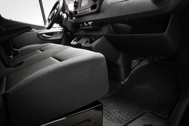 Mercedes-Benz SPRINTER 317 1.9 CDI L2H1 RWD | STANDKACHEL | LED | AIRCO | CRUISE | DAB | APPLE | CAMERA | TREKHAAK