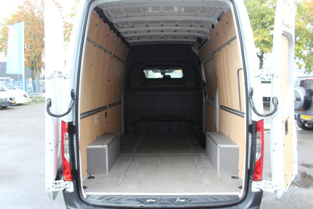 Mercedes-Benz SPRINTER 317 CDI L2H2 MBUX met navigatie en parkeerpakket en camera