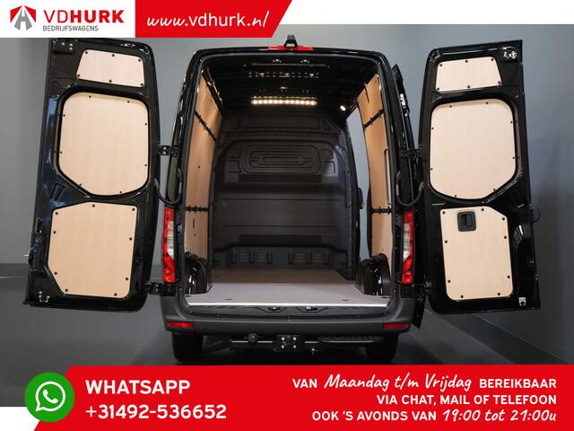 Mercedes-Benz SPRINTER 317 CDI Aut. L2H2 BPM VRIJ/ 3.5t Trekverm./ Betimmerd/ Camera/ Cruise/Trekhaak/ Opstap/ Gev.stoel