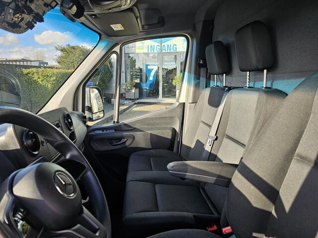 Mercedes-Benz SPRINTER 314 CDI Bakwagen met Laadklep Automaat