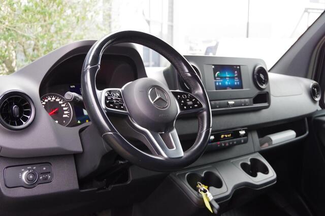 Mercedes-Benz SPRINTER 319 3.0 CDI V6 AUT. TREKHAAK, CAMERA, ADAPT. CRUISE, LEDER STUUR, PARKEERSENSOREN, APPLE CARPLAY