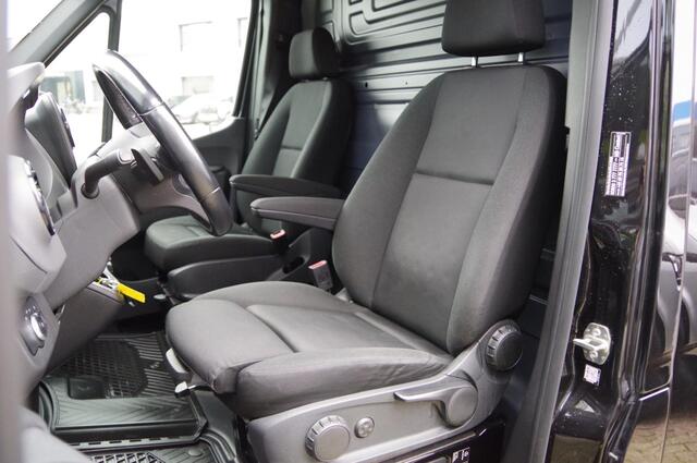 Mercedes-Benz SPRINTER 319 3.0 CDI V6 AUT. TREKHAAK, CAMERA, ADAPT. CRUISE, LEDER STUUR, PARKEERSENSOREN, APPLE CARPLAY