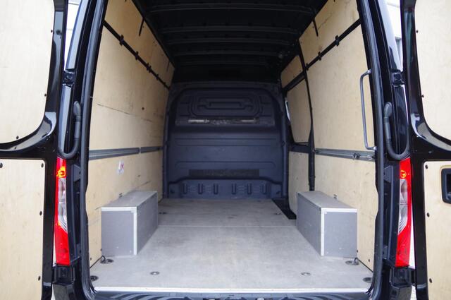 Mercedes-Benz SPRINTER 319 3.0 CDI V6 AUT. TREKHAAK, CAMERA, ADAPT. CRUISE, LEDER STUUR, PARKEERSENSOREN, APPLE CARPLAY