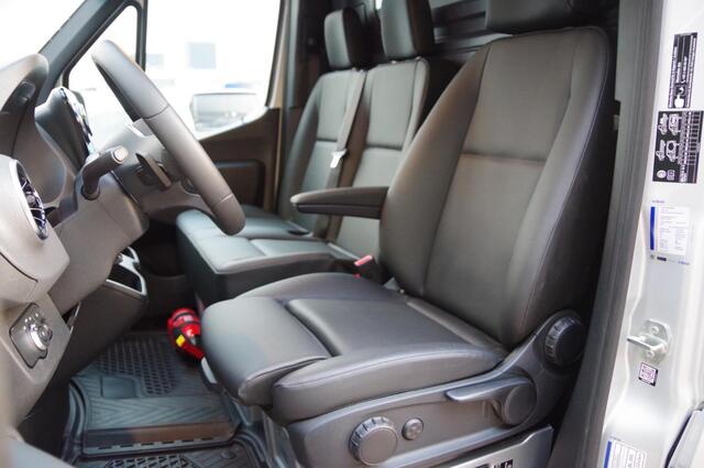 Mercedes-Benz SPRINTER 519 1.9 CDI L2H1 AUT. LED, 2X SCHUIFDEUR, DUBBELLUCHT, PDC, LEDER, 3.5T TREKHAAK, 360 CAMERA, ADAPT CRUISE