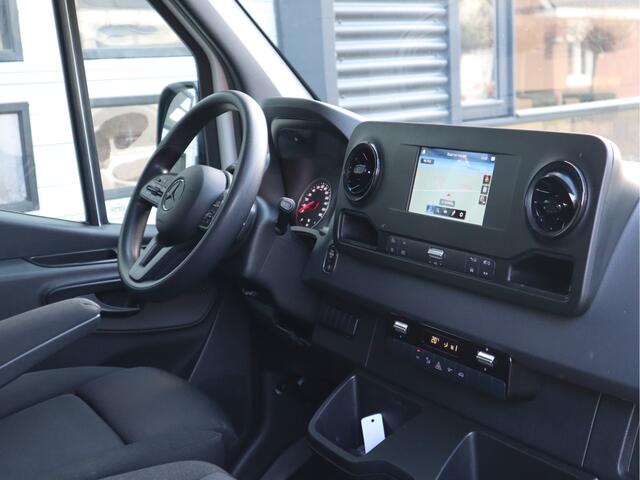 Mercedes-Benz SPRINTER 315 CDI 1.9 Automaat L2H2 RWD - Camera - Navi - MBUX