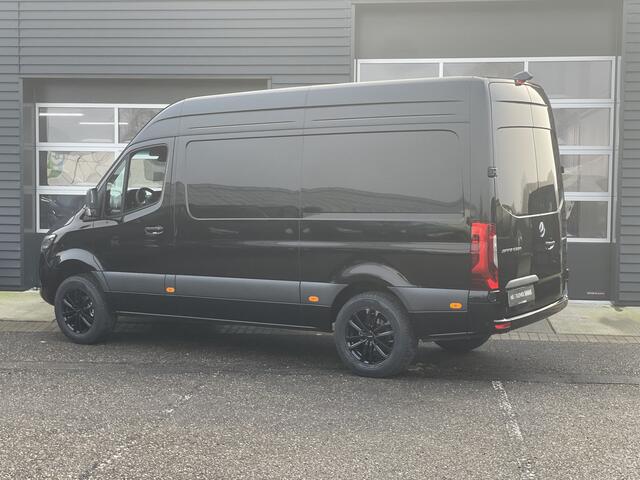 Mercedes-Benz SPRINTER 319 CDI AUTOM.L2H2 RWD 190 PK 3.5 T CAMERA / NAVI