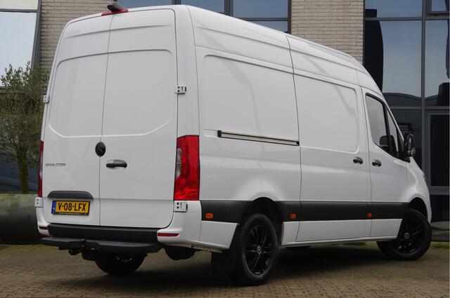 Mercedes-Benz SPRINTER 319 3.0 V6 3P, AUT. LED, TREKHAAK, CAMERA, CRUISE, LEDER STUUR, NAVI BY APPLE CARPLAY, STANDKACHEL