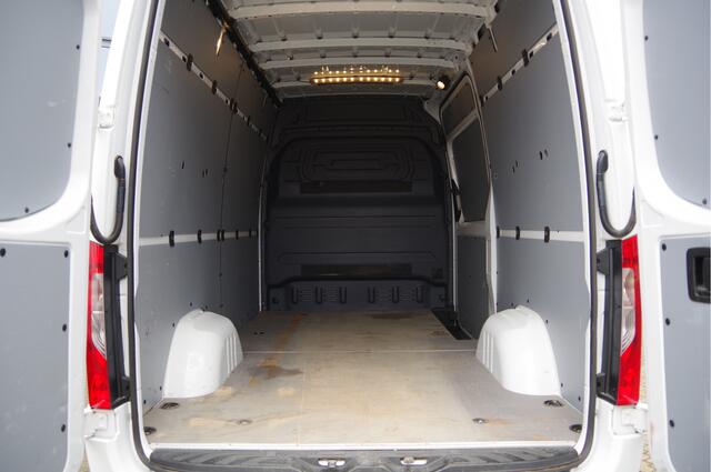 Mercedes-Benz SPRINTER 319 3.0 V6 3P, AUT. LED, TREKHAAK, CAMERA, CRUISE, LEDER STUUR, NAVI BY APPLE CARPLAY, STANDKACHEL