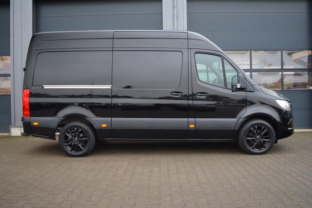 Mercedes-Benz SPRINTER 317 1.9 CDI L2H2 RWD | Camera | Apple Carplay | 18 Inch |