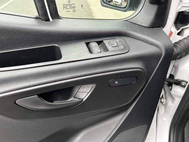 Mercedes-Benz SPRINTER 317 CDI L2 H2 MBUX / Carplay navigatie / Camera / Parkeersensoren / Cruise control / Airco / 270 Graden achterdeuren