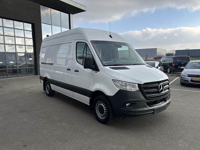 Mercedes-Benz SPRINTER 316 CDI L2 H2 Omvormer 230V / MBUX / Camera / Navigatie / Trekhaak / Cruise control / Airco / 270 Graden achterdeuren