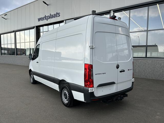 Mercedes-Benz SPRINTER 316 CDI L2 H2 Omvormer 230V / MBUX / Camera / Navigatie / Trekhaak / Cruise control / Airco / 270 Graden achterdeuren