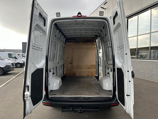 Mercedes-Benz SPRINTER 316 CDI L2 H2 Omvormer 230V / MBUX / Camera / Navigatie / Trekhaak / Cruise control / Airco / 270 Graden achterdeuren