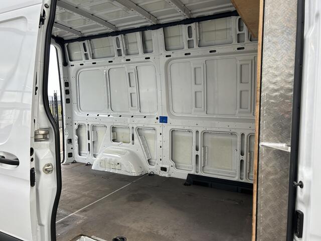 Mercedes-Benz SPRINTER 316 CDI L2 H2 Omvormer 230V / MBUX / Camera / Navigatie / Trekhaak / Cruise control / Airco / 270 Graden achterdeuren