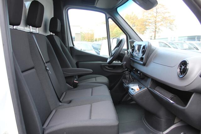 Mercedes-Benz SPRINTER 517 CDI L3 Bakwagen met laadklep Dhollandia klep 1000 KG, Extra accu met relais, N63 Poelie