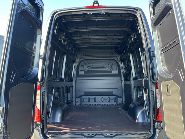 Mercedes-Benz SPRINTER 319 CDI 9G-TRONIC / L2H2 / 3.5 TON TREKKEN / CAMERA / CRUISE / AIRCO / STOELVERWARMING / GEVEERDE STOEL