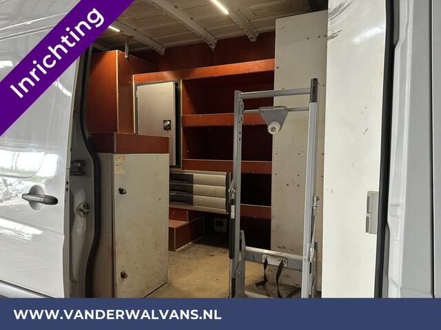 Mercedes-Benz SPRINTER 316 CDI 164pk L2H2 inrichting Euro6 Airco | 2800kg trekhaak | Cruisecontrol Parkeersensoren