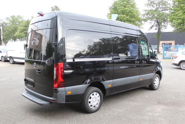 Mercedes-Benz SPRINTER 316 CDI L2H2 LED verlichting, MBUX met camera en navigatie, Geveerde stoel, Standkachel