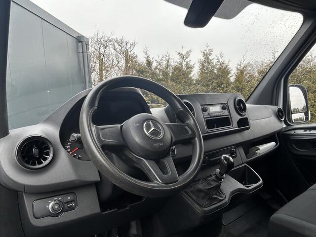 Mercedes-Benz SPRINTER 314 CDI 143 PK / 3.5T / RWD / L2H2 / 1e EIGENAAR / 2.800 KG AHG / TREKHAAK