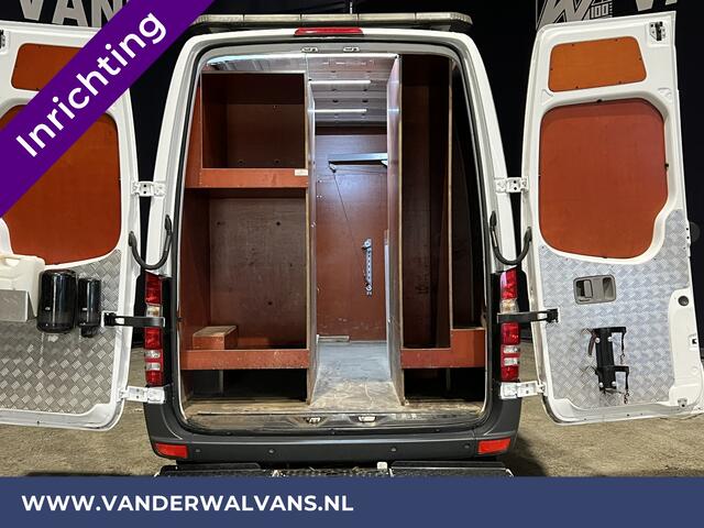 Mercedes-Benz SPRINTER 316 CDI 164pk L2H2 inrichting Euro6 Airco | 2800kg Trekhaak | Omvormer | Cruisecontrol parkeersensoren, chauffeursstoel