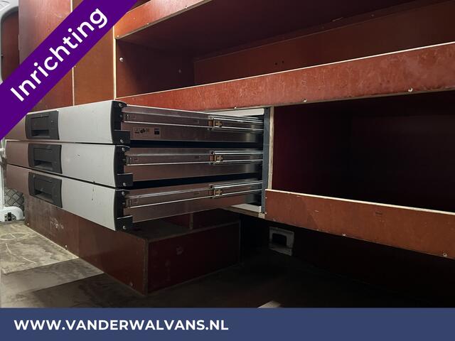 Mercedes-Benz SPRINTER 316 CDI 164pk L2H2 inrichting Euro6 Airco | 2800kg Trekhaak | Omvormer | Cruisecontrol parkeersensoren, chauffeursstoel