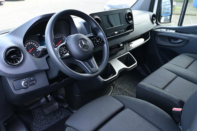Mercedes-Benz SPRINTER 317 CDI L2H2 RWD MBUX met camera, Apple Carplay/Android Auto