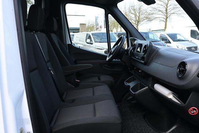 Mercedes-Benz SPRINTER 317 CDI L2H2 RWD MBUX met camera, Apple Carplay/Android Auto