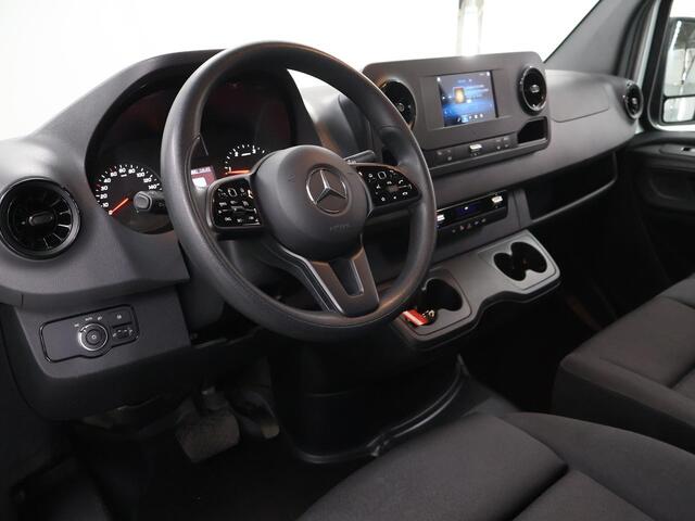 Mercedes-Benz SPRINTER 315 CDI L2 H2 | Aut. | 3500 KG AHW | Parkeercamera | 3-zits | Sidebars | Certified