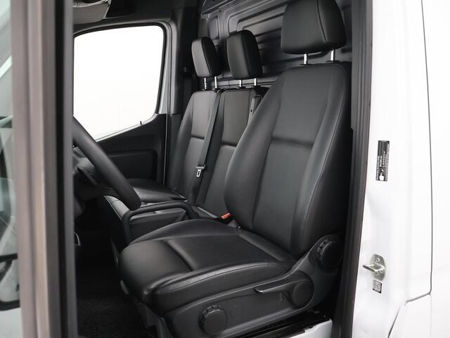 Mercedes-Benz SPRINTER 317 CDI L2 H2 | Aut. | 2800 KG AHW | Bluetooth | Spraakassistent | Parkeercamera | DAB ontvanger | Certified