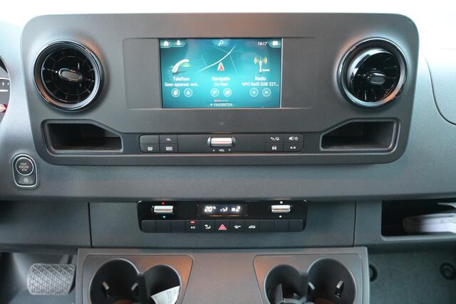 Mercedes-Benz SPRINTER 519 CDI DC L3 Open laadbak Tachograaf, Geveerde stoel, MBUX navigatie