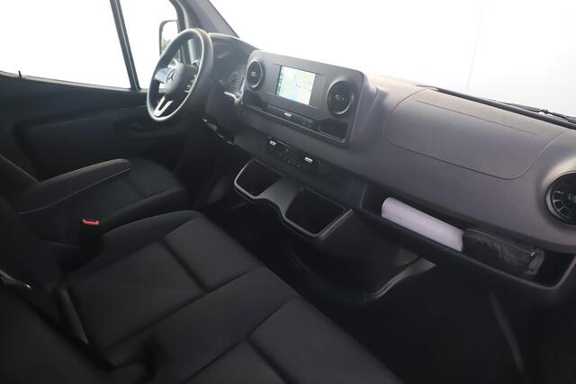 Mercedes-Benz SPRINTER 211 1.9 CDI L2H1 FWD 3 Persoons Carplay Android Navigatie Achteruitrijcamera