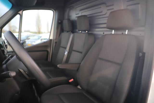 Mercedes-Benz SPRINTER 211 1.9 CDI L2H1 FWD 3 Persoons Carplay Android Navigatie Achteruitrijcamera