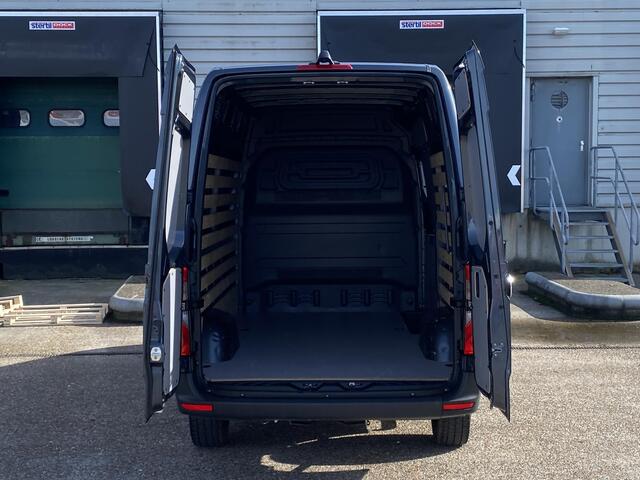 Mercedes-Benz SPRINTER 317 1.9 CDI L2H2 RWD