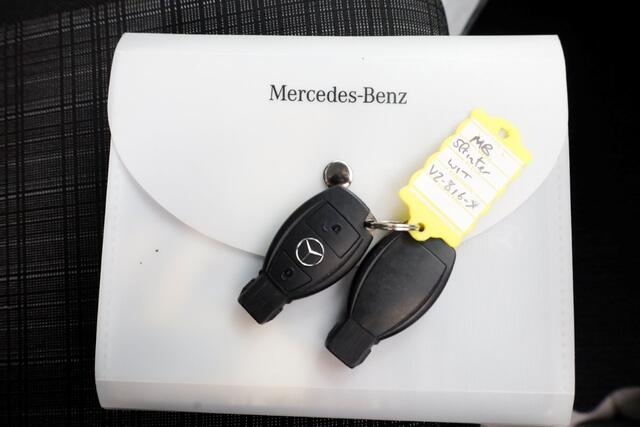 Mercedes-Benz SPRINTER 316 CDI 163pk E6 7G Automaat XXL Bakwagen met laadklep Extra Hoog 240cm 10-2016