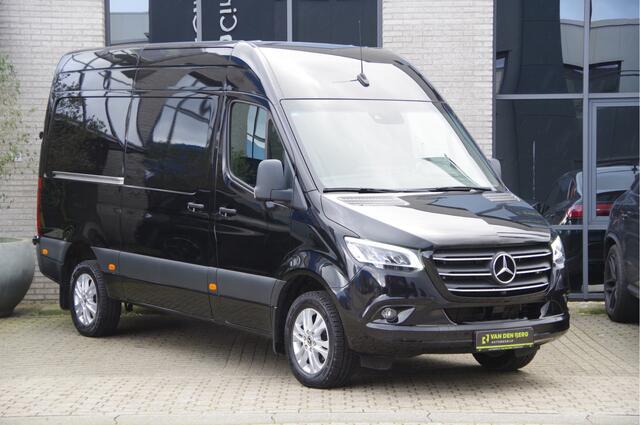 Mercedes-Benz SPRINTER 319 3.0 CDI V6 L2H2 AUT LED, ACC, MBUX 10.25, TREKHAAK 3.5T, 360 CAMERA, NAVI, CLIMA, STOELVERW, STANDKACHEL