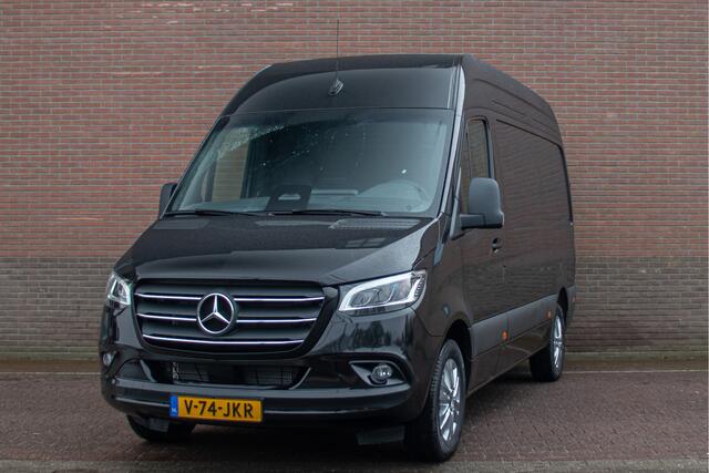 Mercedes-Benz SPRINTER 319 1.9 CDI 191PK L2H2 Pro ** BPM VOORDEEL, NIEUW ** Carplay, Adaptive Cruise, Stoelverwarming, Full LED.