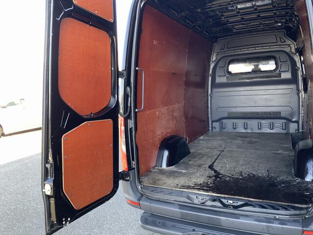 Mercedes-Benz SPRINTER 314 2.2 CDI L2H2 Airco Navi 3 Zits Leer Opstap & Trekhaak 2000 kg Extra slot op de Deuren Euro 6