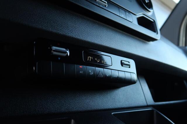 Mercedes-Benz SPRINTER 519 3.0 CDI L2H2 V6 AUT/ CAMERA/ 2X DEUR/ 1EIG/ CRUISE/ CLIMA/ TREKHAAK