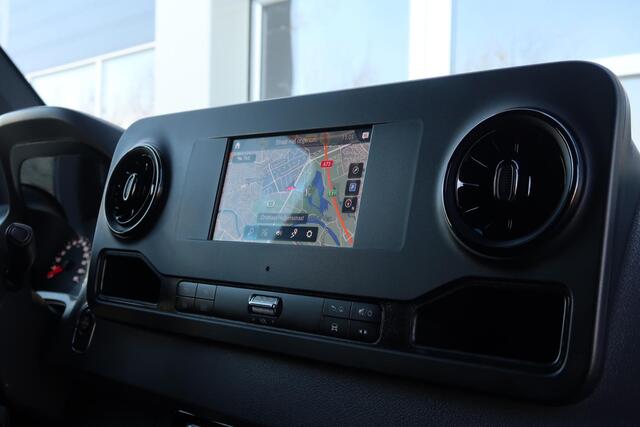 Mercedes-Benz SPRINTER 519 3.0 CDI L2H2 V6 AUT/ CAMERA/ 2X DEUR/ 1EIG/ CRUISE/ CLIMA/ TREKHAAK