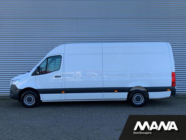 Mercedes-Benz SPRINTER 315CDI 150pk L3H2 Automaat Climatronic Navigatie Camera CarPlay Keyless Cruise SideBar Dodehoek-Assistent Laadruimtebekleding Brandblusser Bijrijdersbank